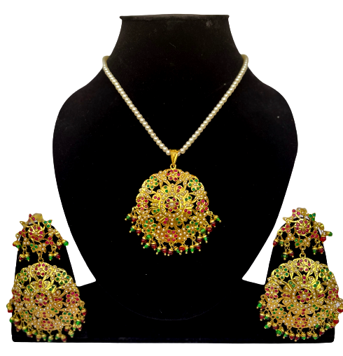 Mannat, The Jadau Gold Plated Pendant Set