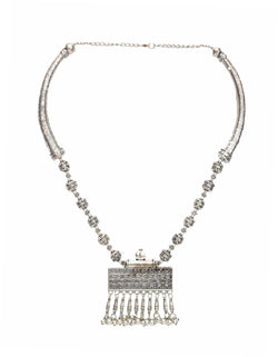 The Long Tribal Necklace