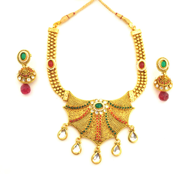 The Traditional Kundan Polki Jewelry Set