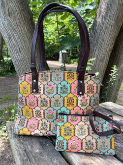 The Three Partition Melissa Tote : Multicolor