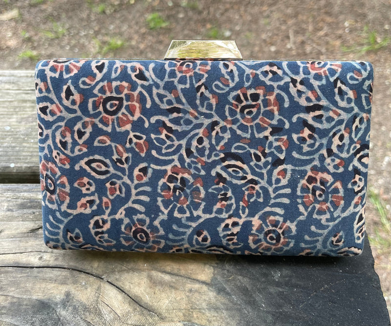 The Kalamkari Box Clutch : Blue