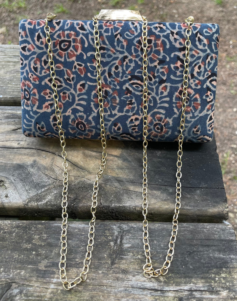 The Kalamkari Box Clutch : Blue