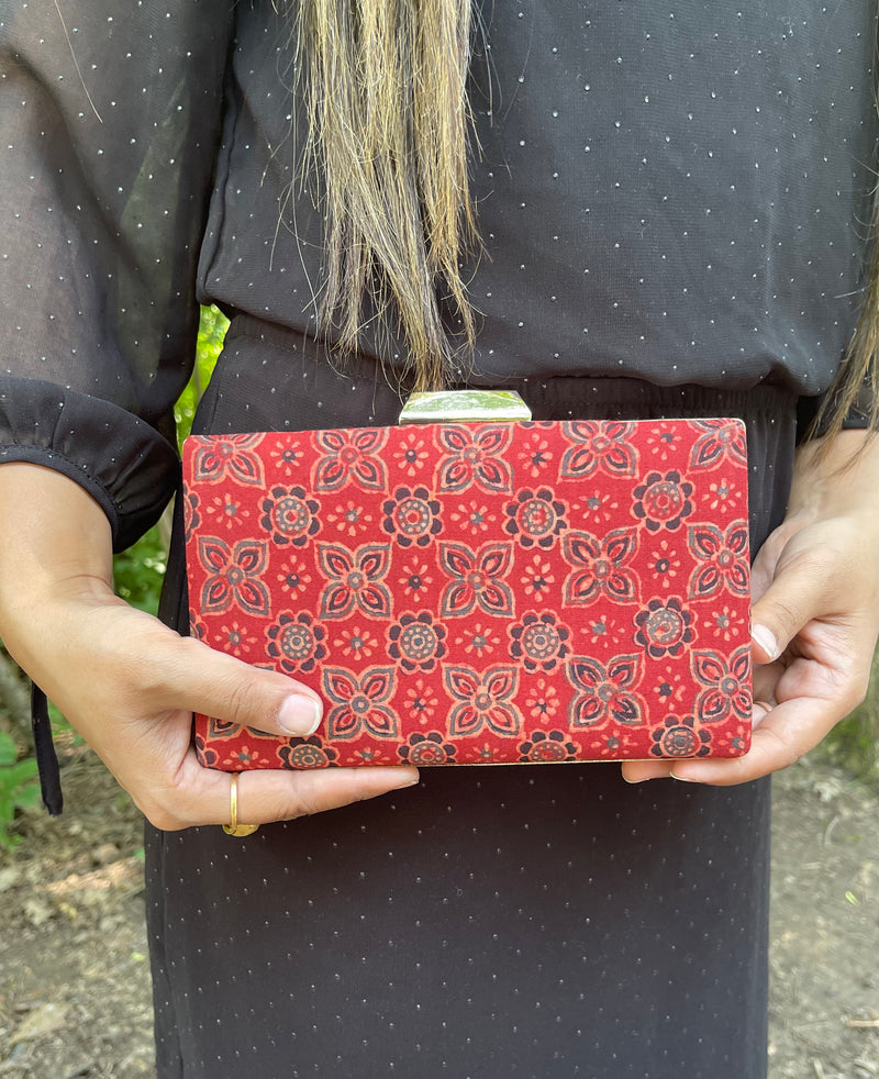 The Kalamkari Box Clutch : Red