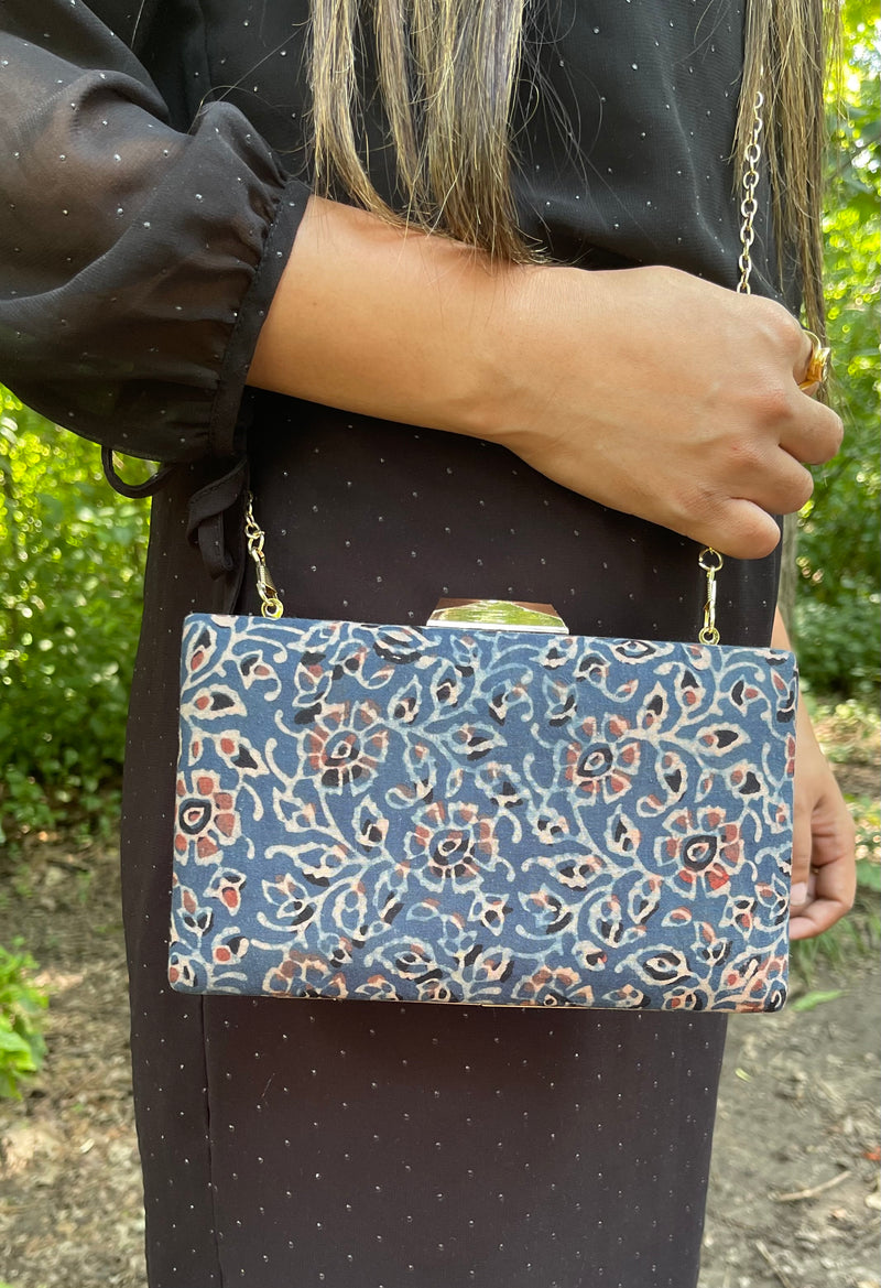 The Kalamkari Box Clutch : Blue