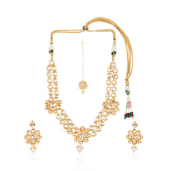 The Gulzar Kundan Jewelry Set