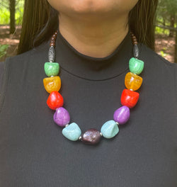 The Multicolored Stones Necklace